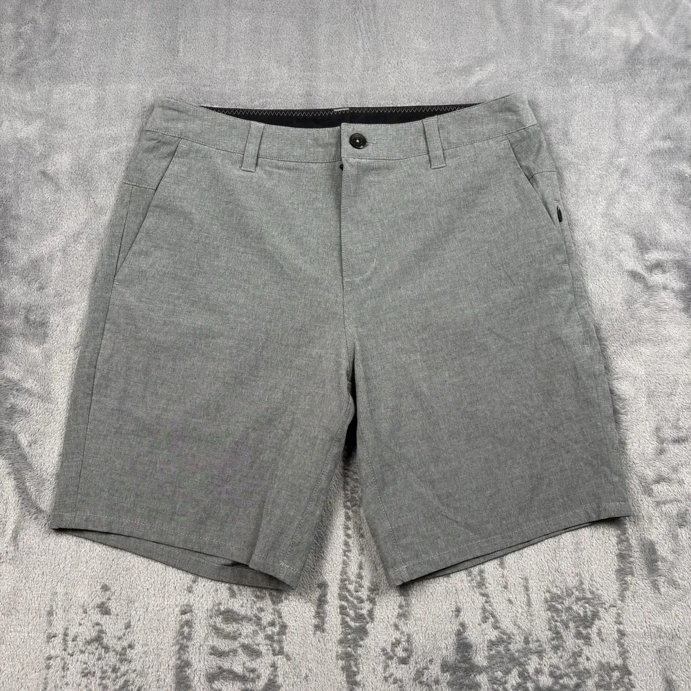 Vuori Aim Short Men's Size 30 Gray Golf Chino Performance Preppy Stretch V368